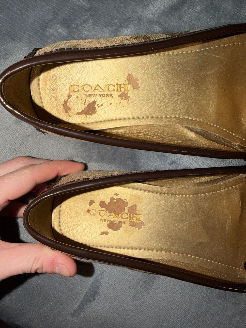 🤎 Coach Signature Jacquard Slip-On Loafers - Picture 5 of 6